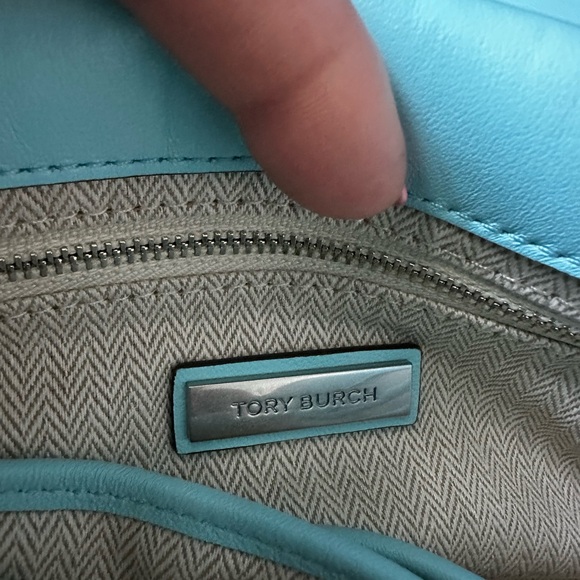 Tory Burch Blue Kira Diamond Quilt Convertible Shoulder Bag - Picture 16 of 16